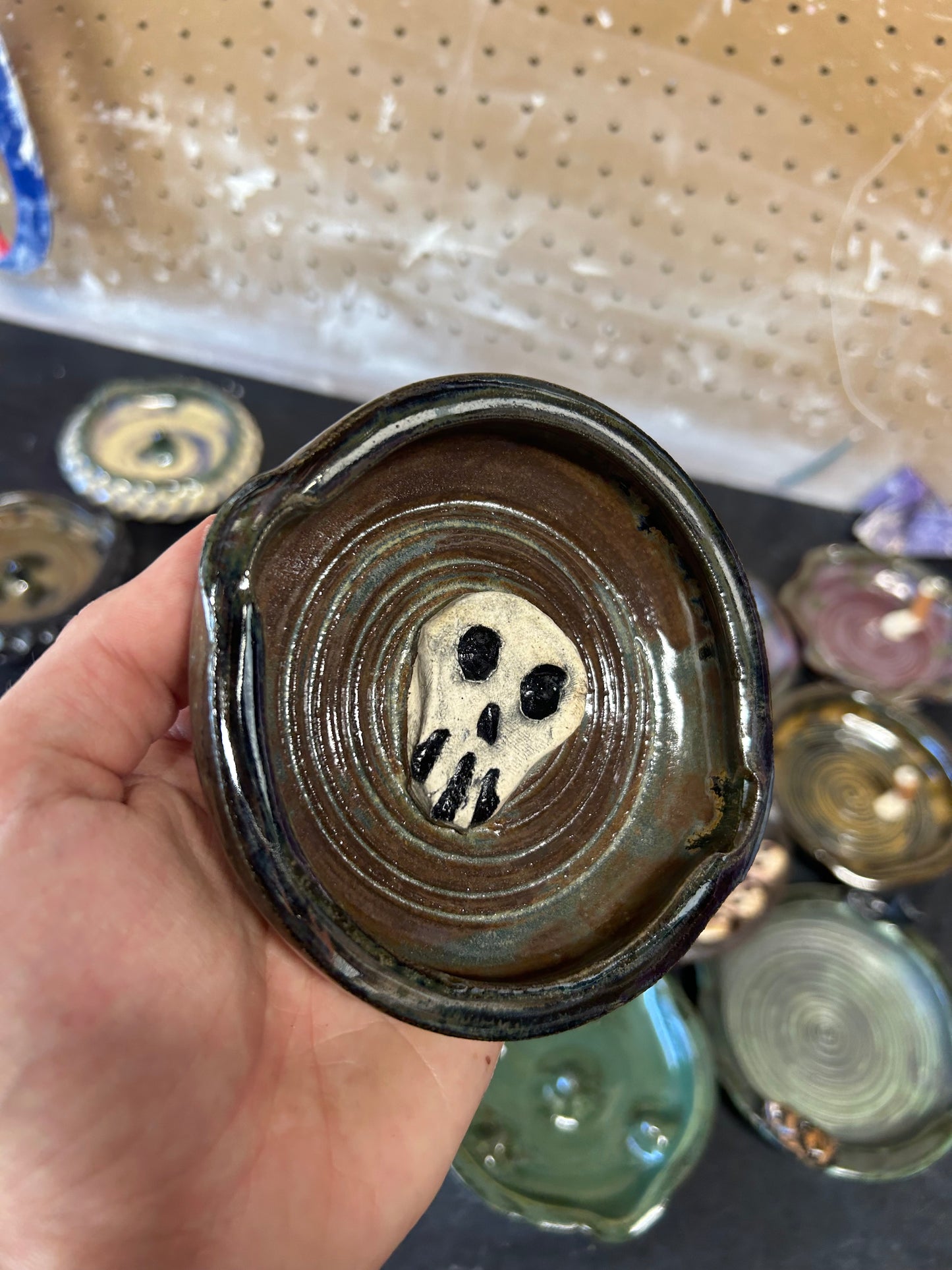 Single Skull Ashtray 2