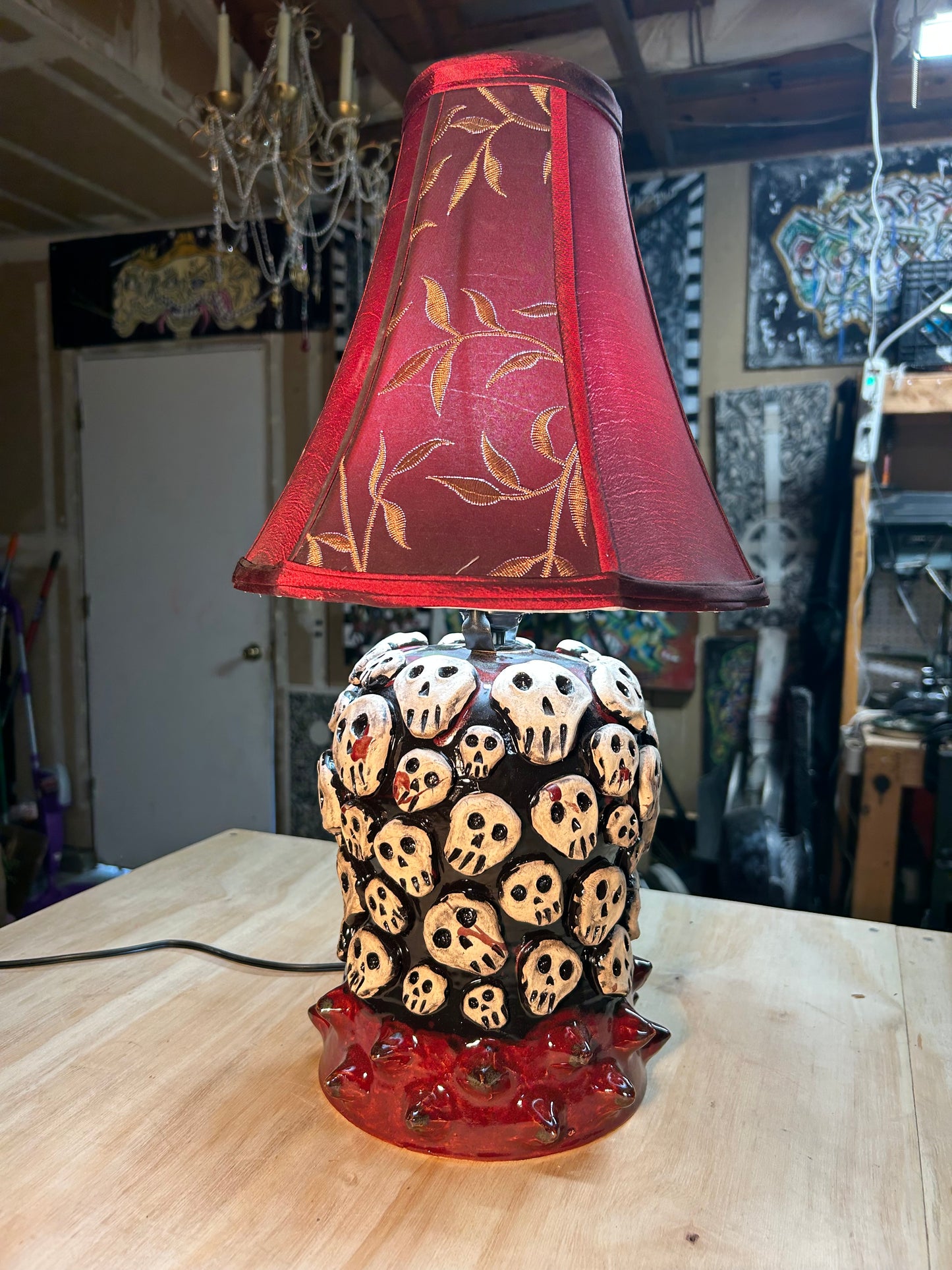 Skull Gala Lamp