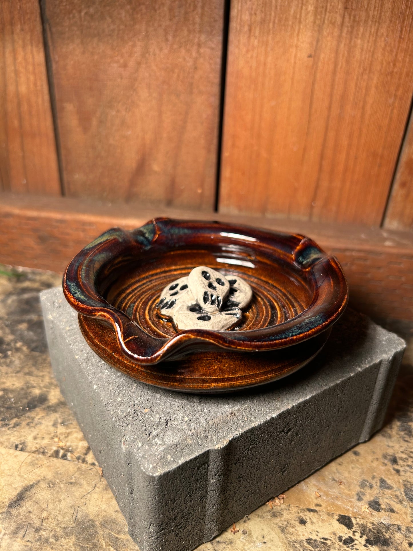 Deep Brown Skullstack Ashtray