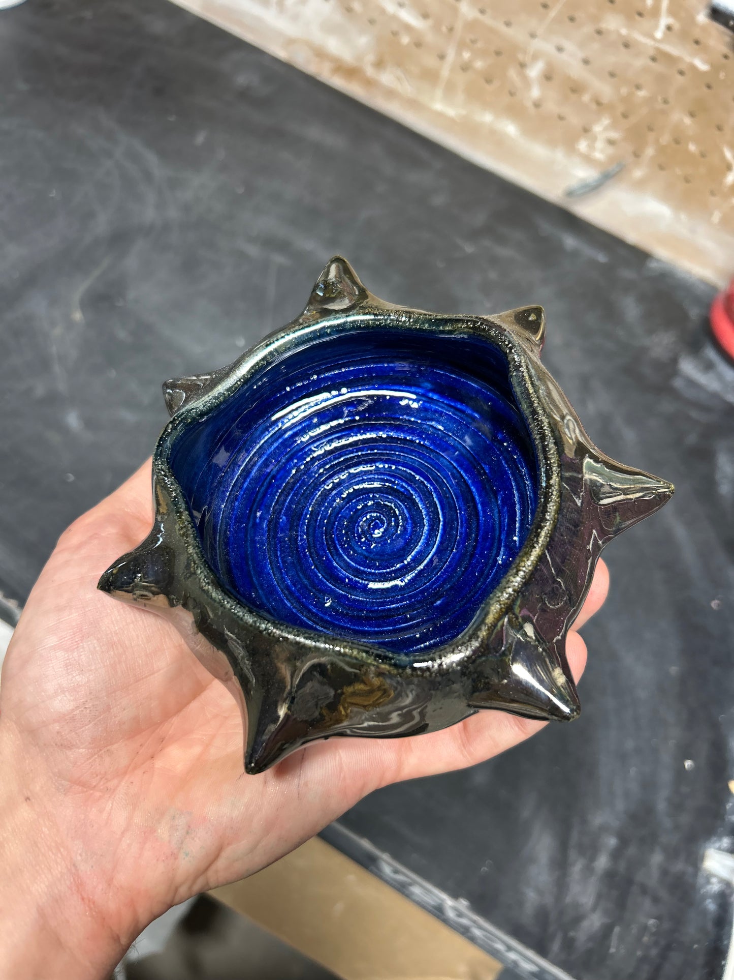 Spiky Sapphire Ashtray
