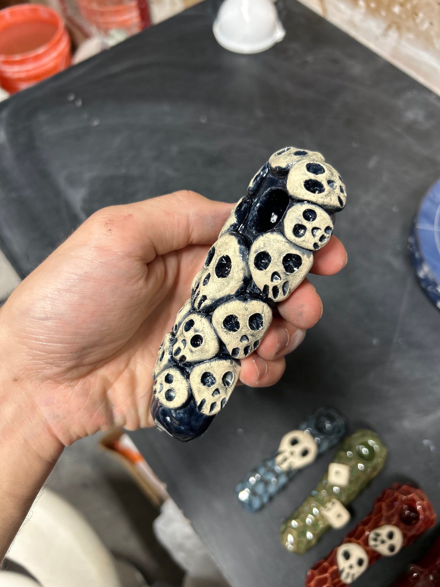 Skull Gala Pipe 1