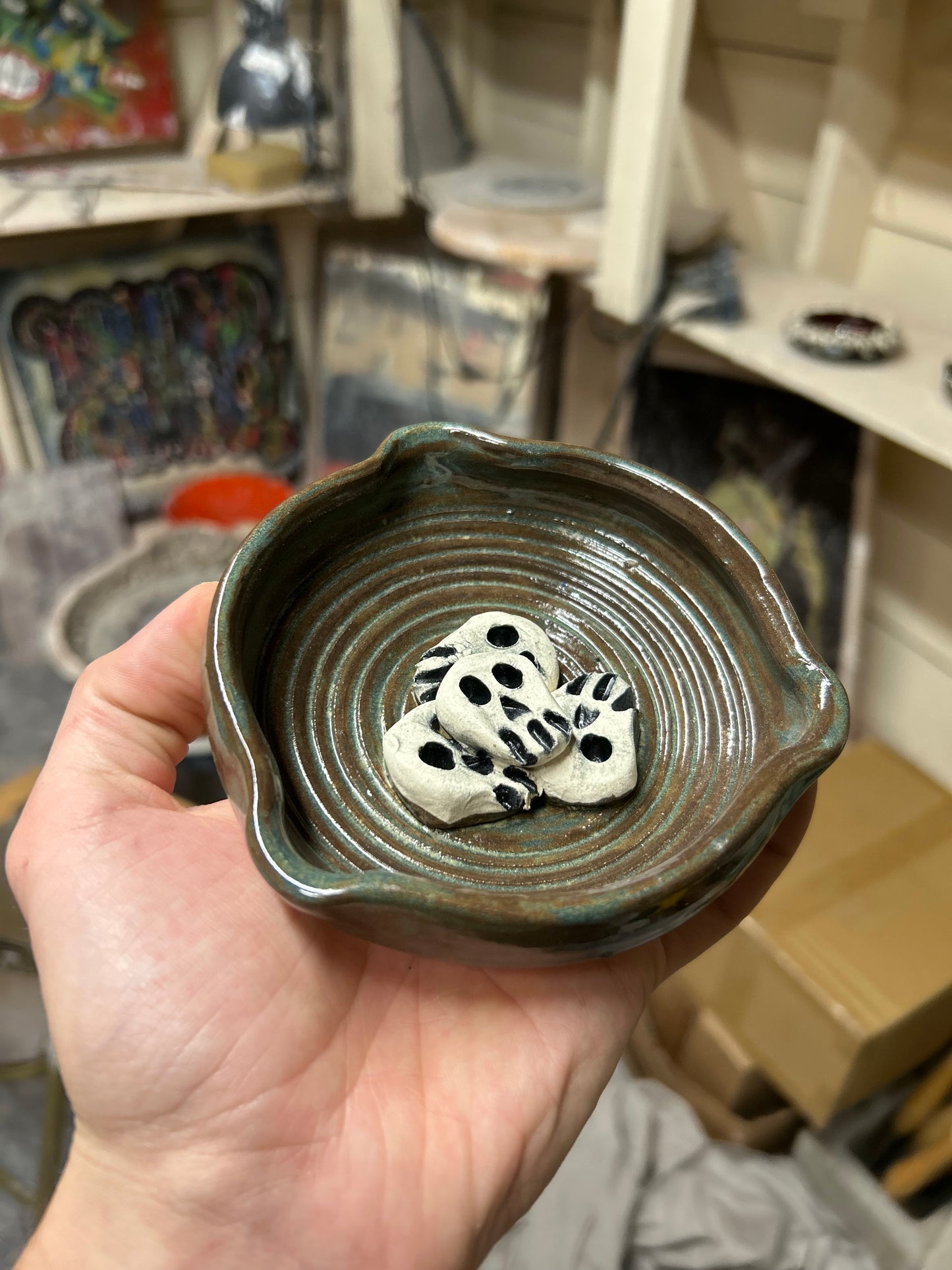 Mossy Skullstack Ashtray