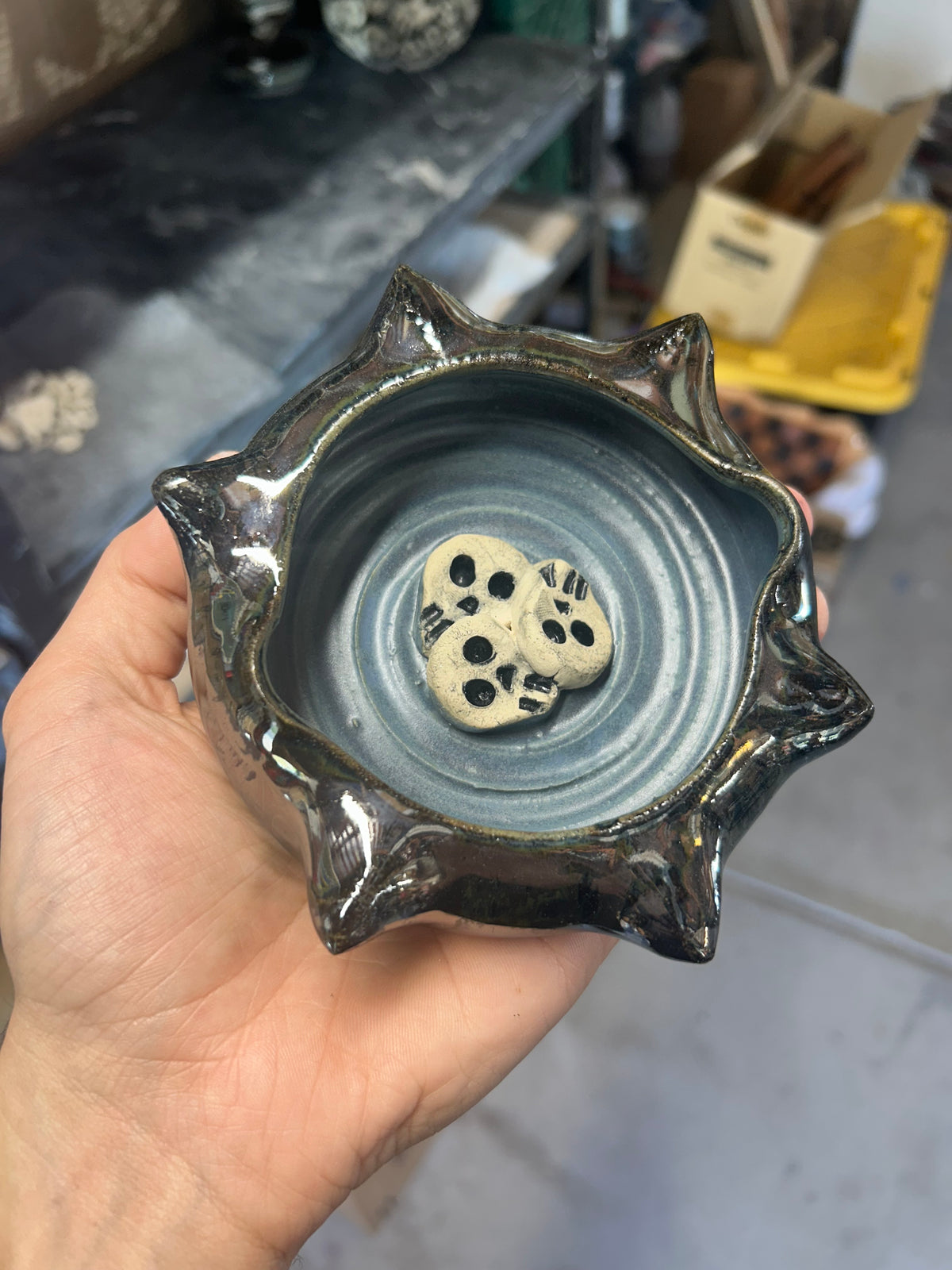 Spiky Skullstack Ashtray 1