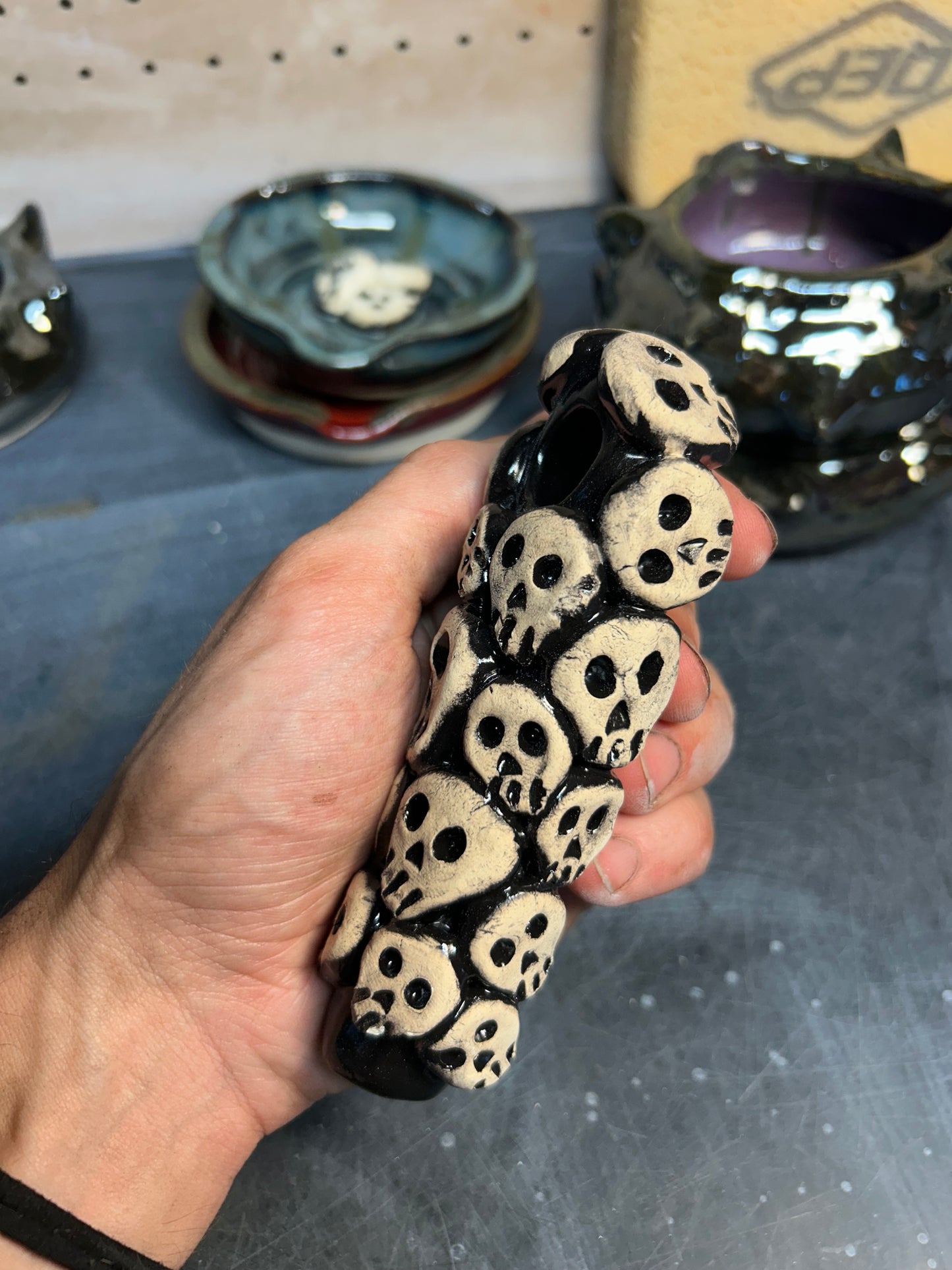 Skull Gala Pipe 2
