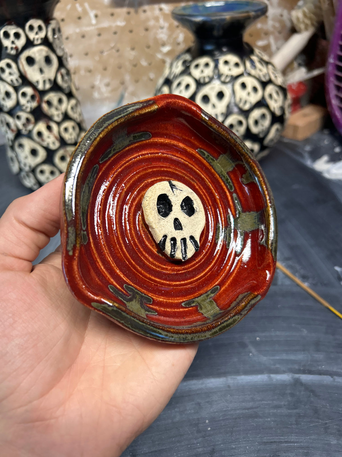 Single Skull Ashtray