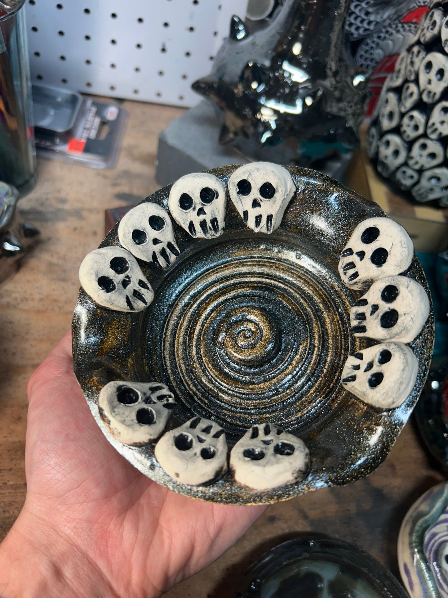 Skull Gala Ashtray 2