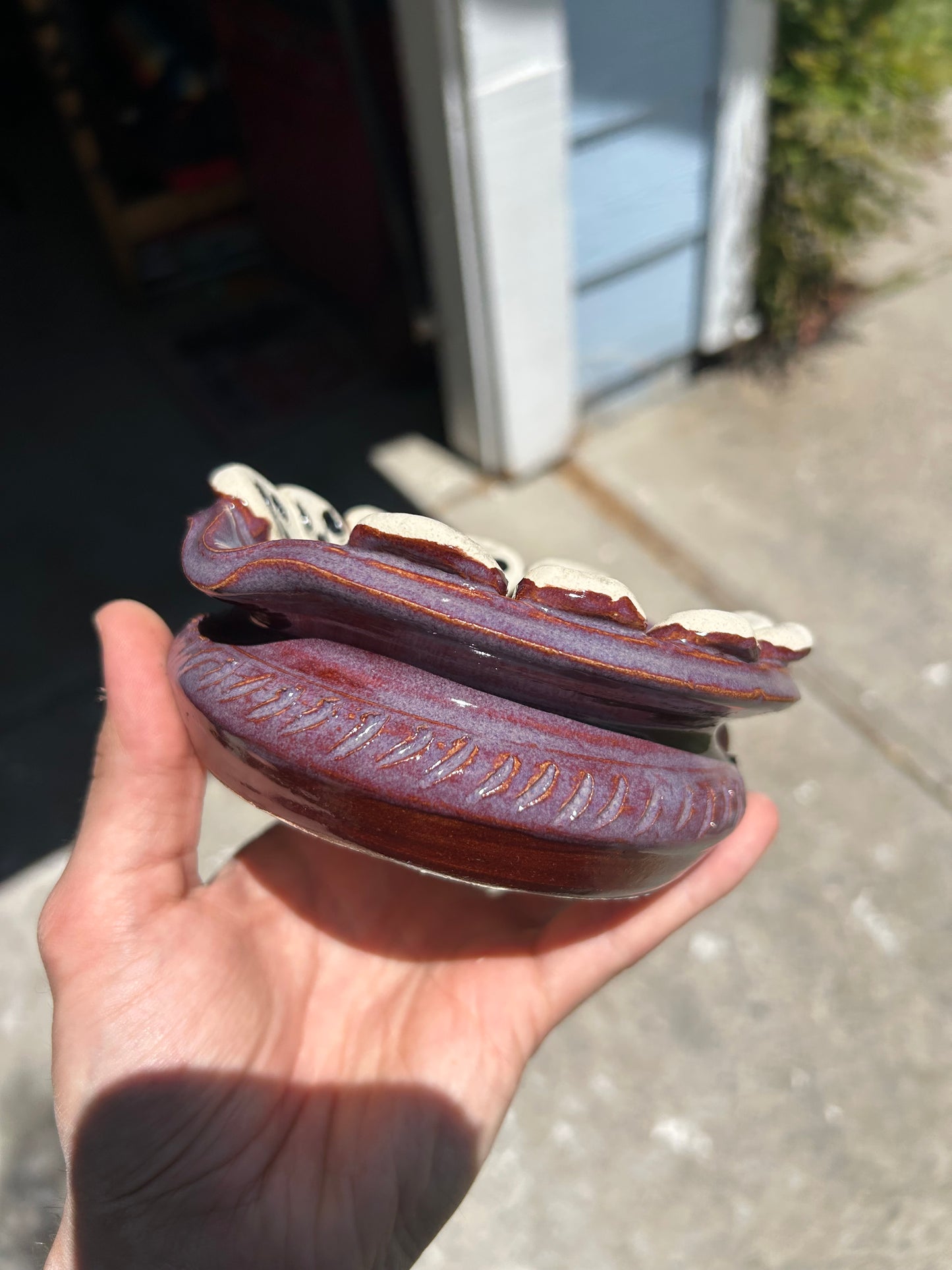 Skull Gala Ashtray 1
