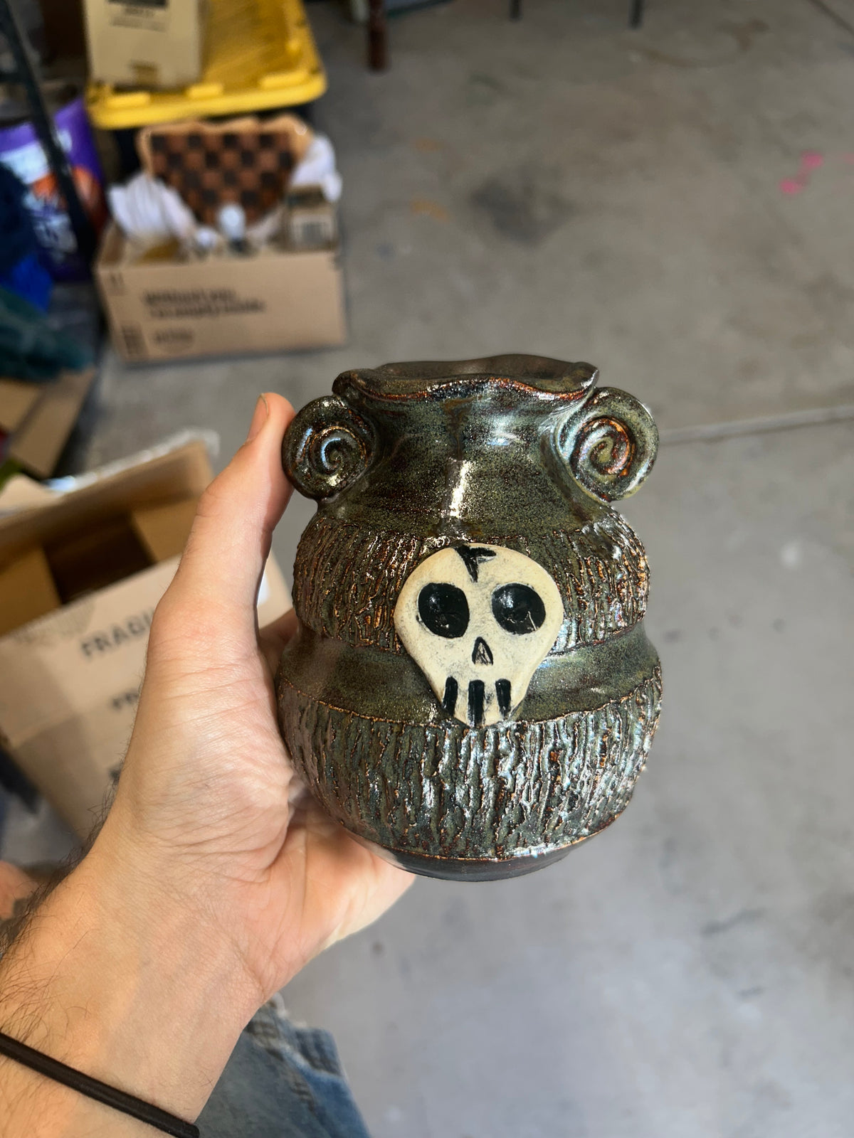 Skull Sparkle Vase