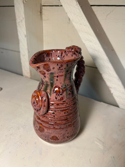 Spiral Pitcher