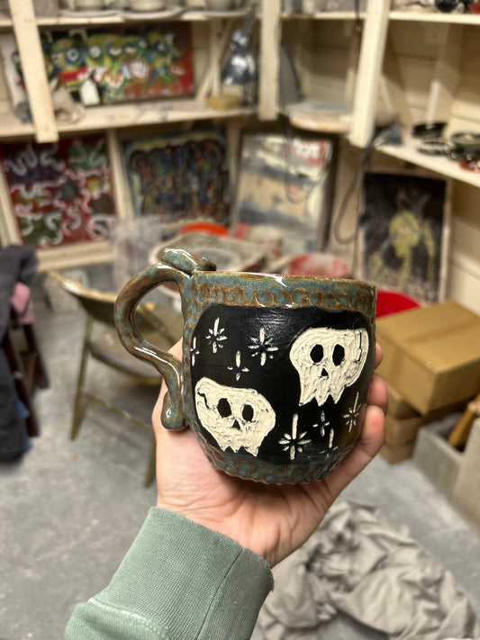 Double Skull Mug