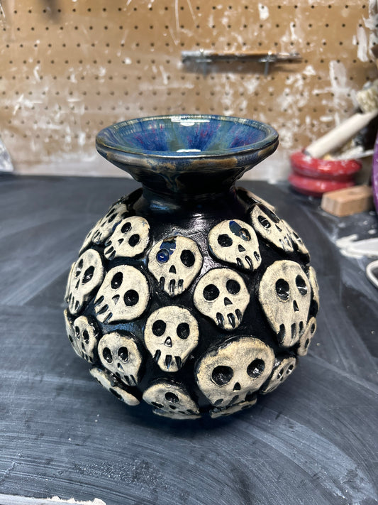 Skull Vase 2