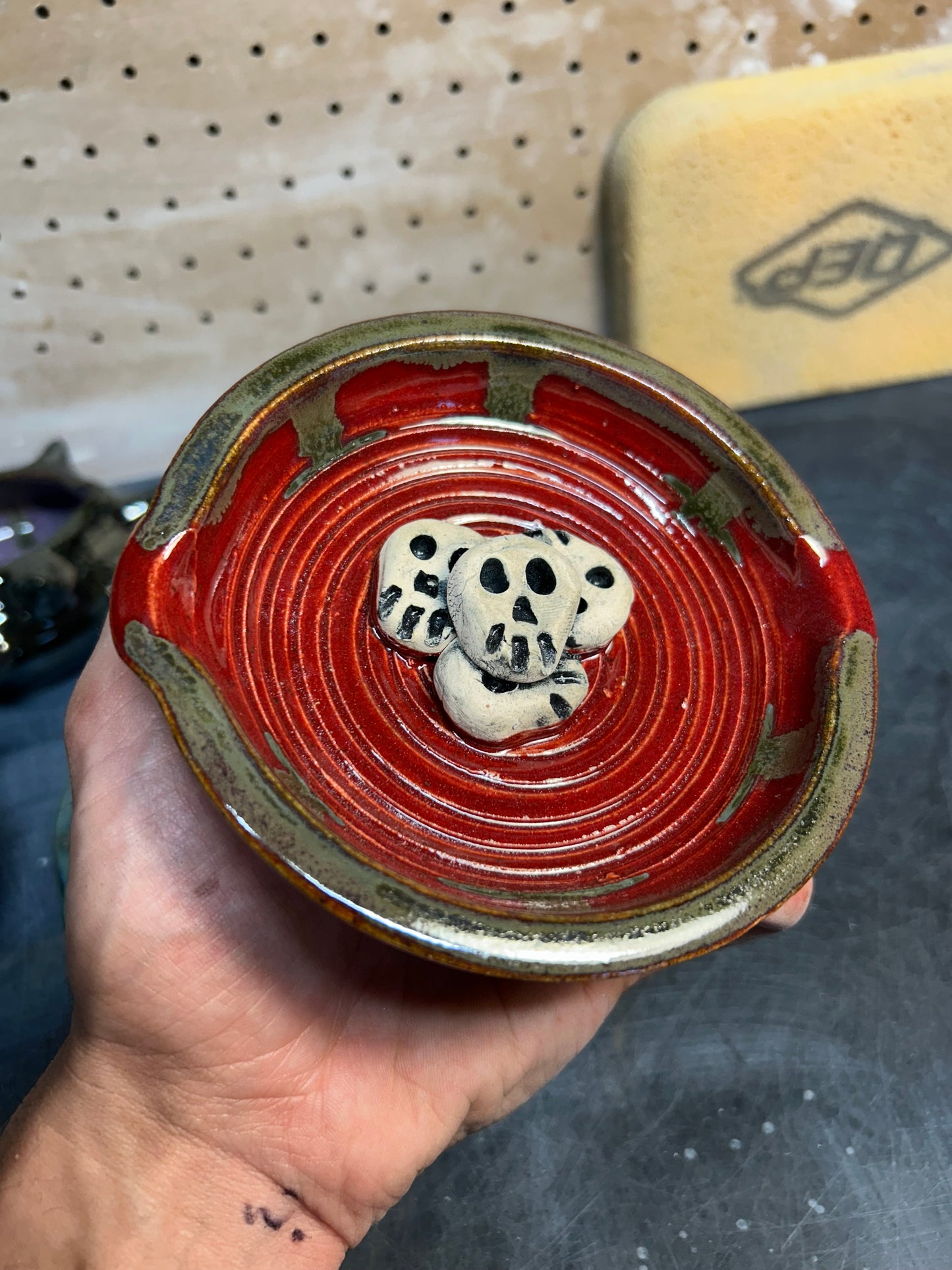 Red Skullstack Ashtray