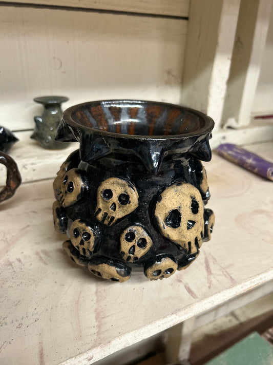 Skull Vase 1