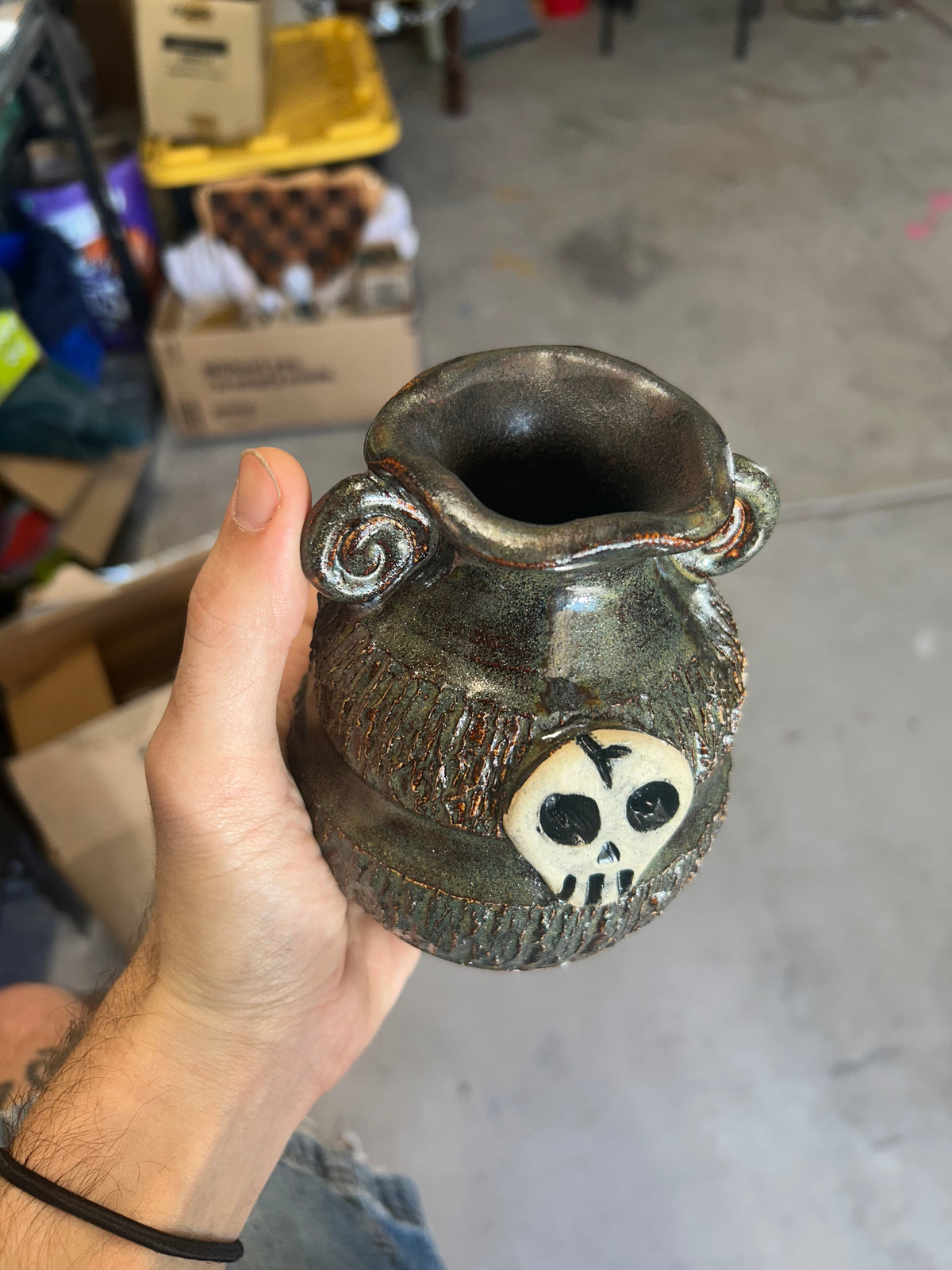 Skull Sparkle Vase