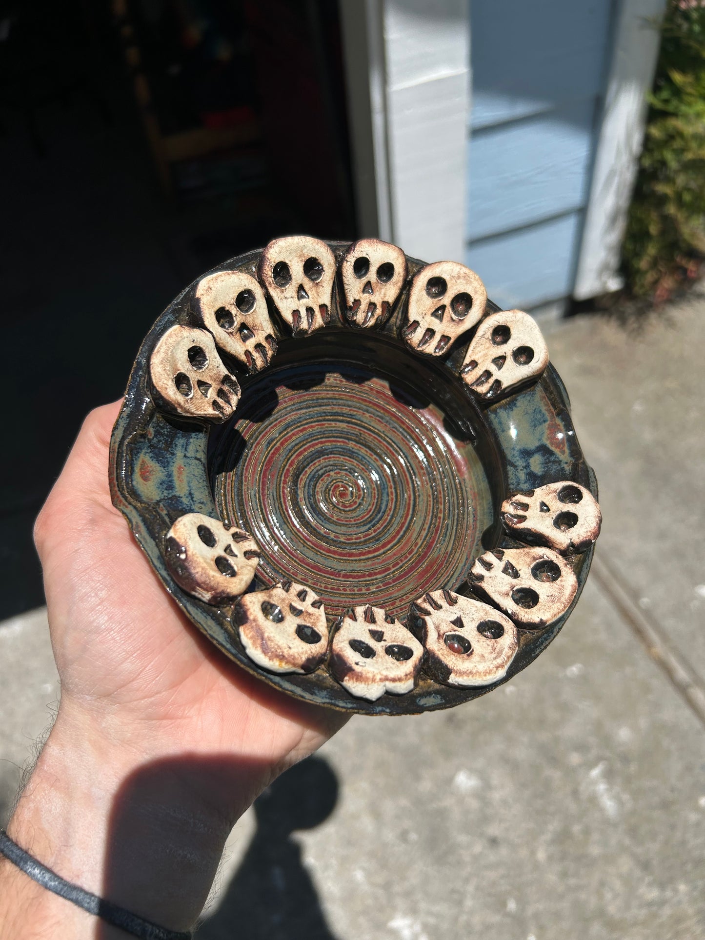 Skull Gala Ashtray 2