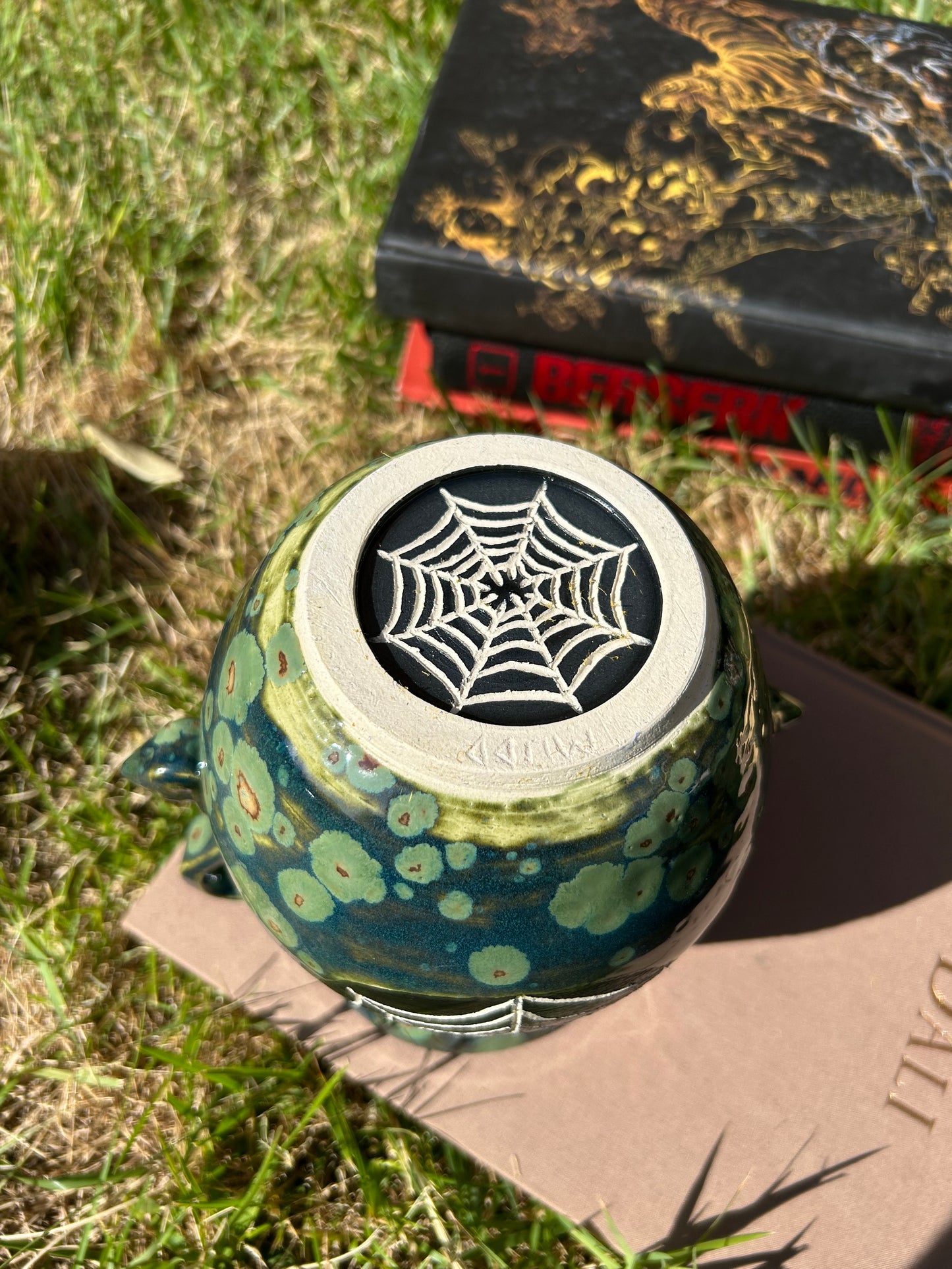 Spider Skull Vase