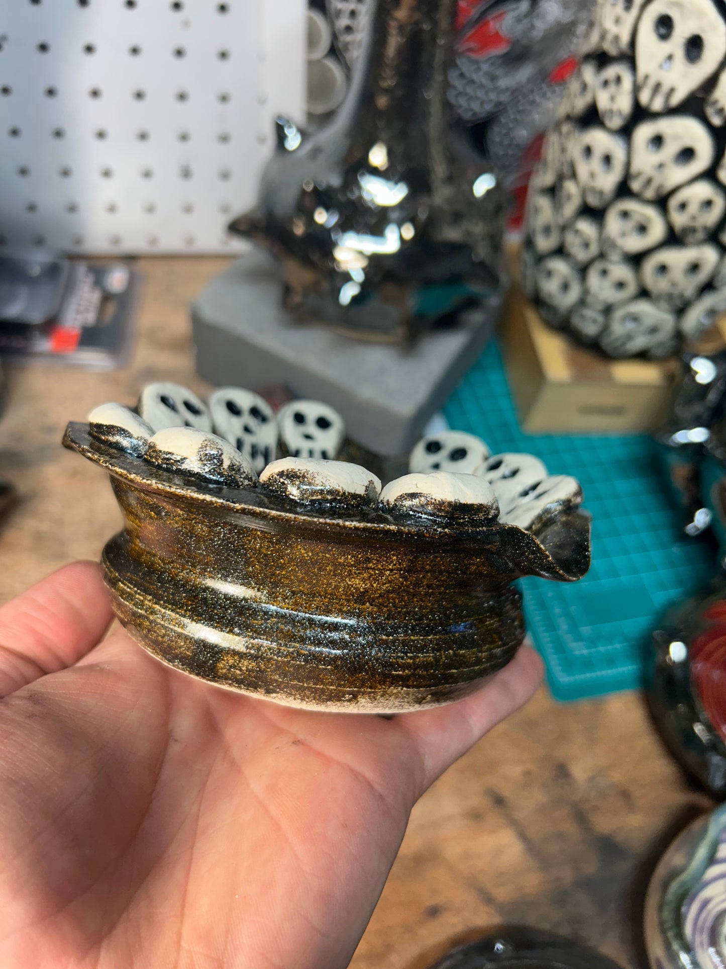 Skull Gala Ashtray 2