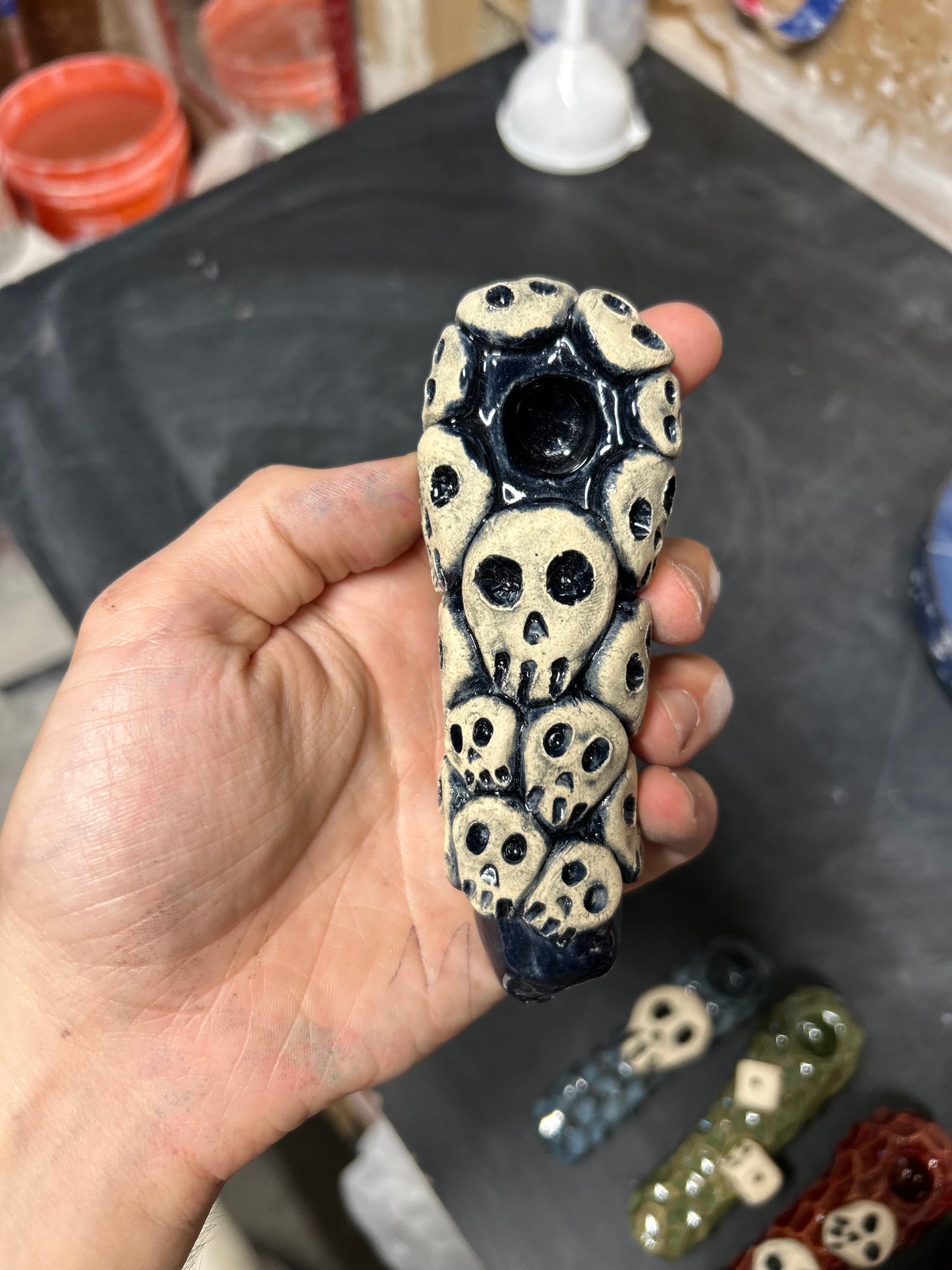 Skull Gala Pipe 1