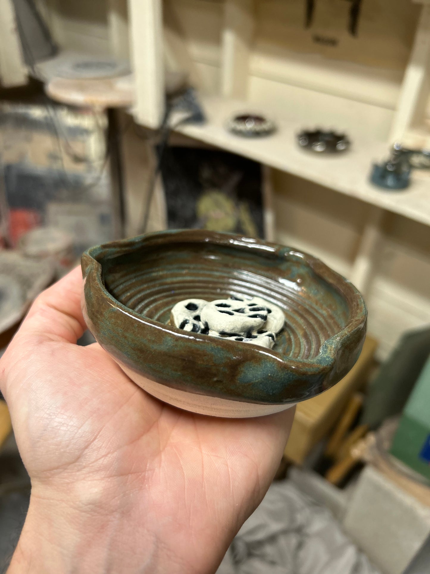 Mossy Skullstack Ashtray