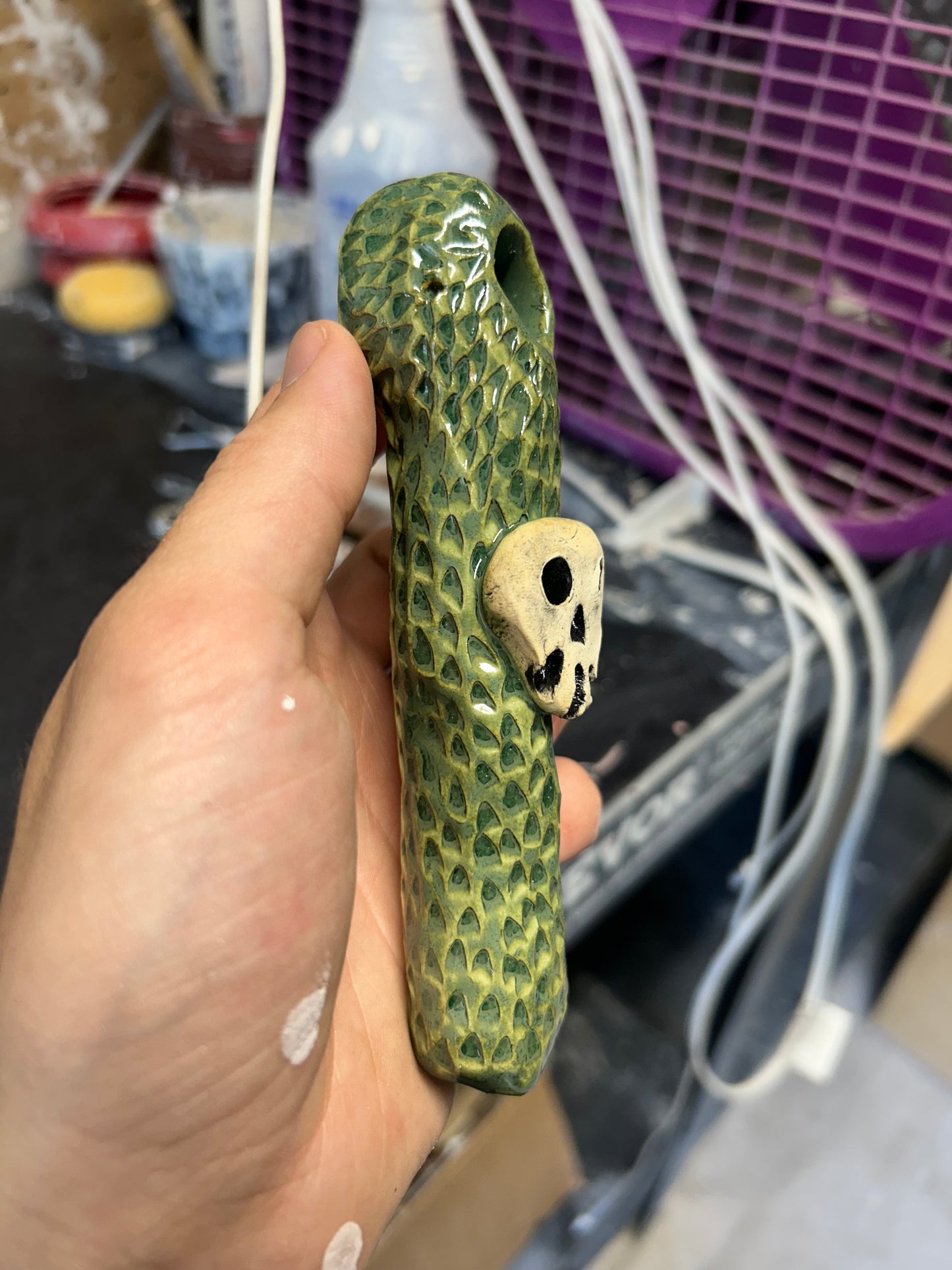 Grassy Skull Pipe