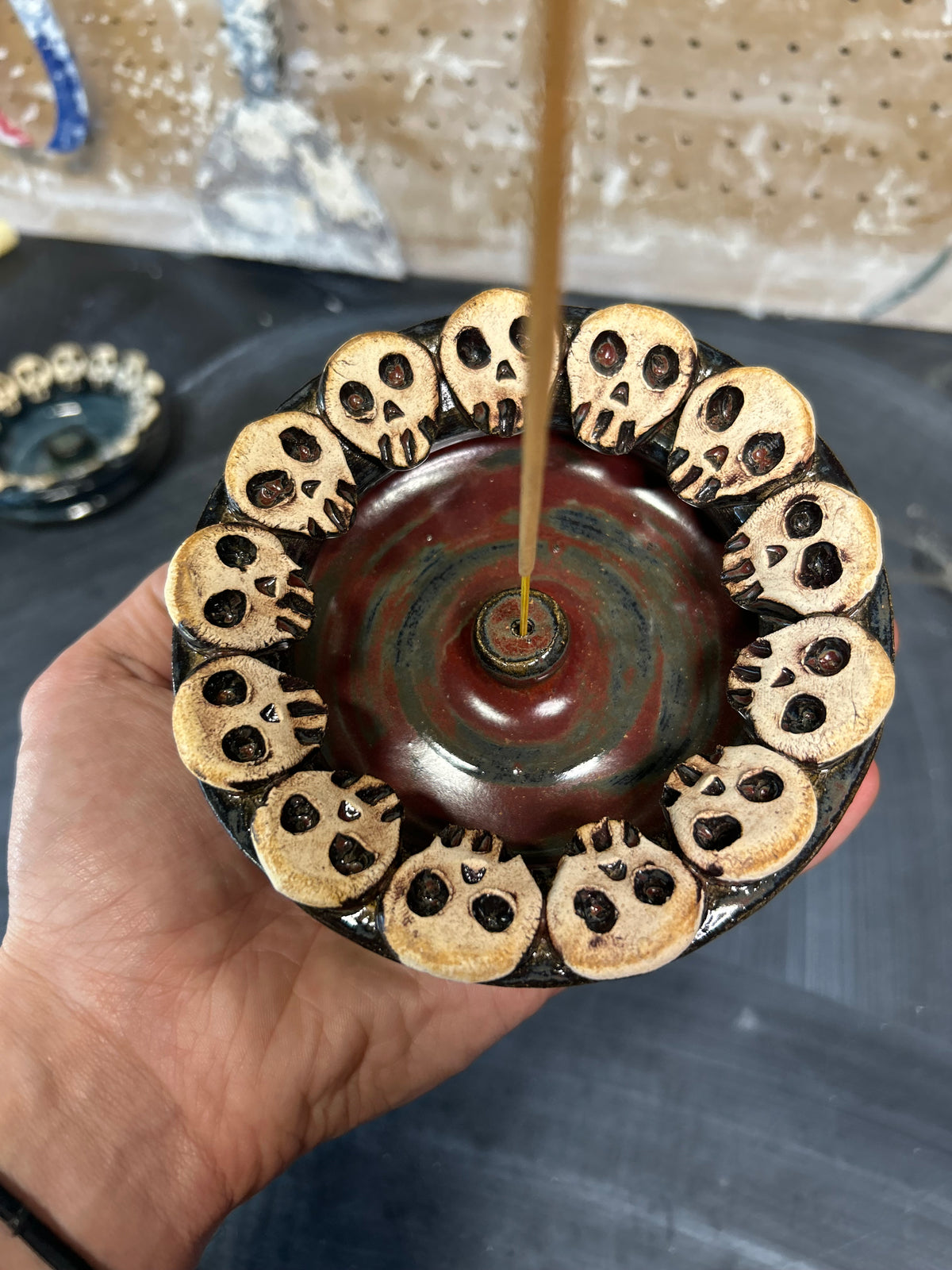 Skull Gala Incense Holder 1