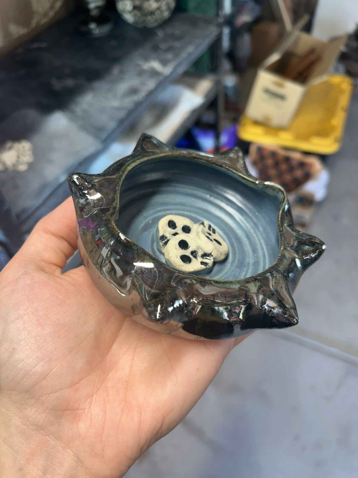 Spiky Skullstack Ashtray 1