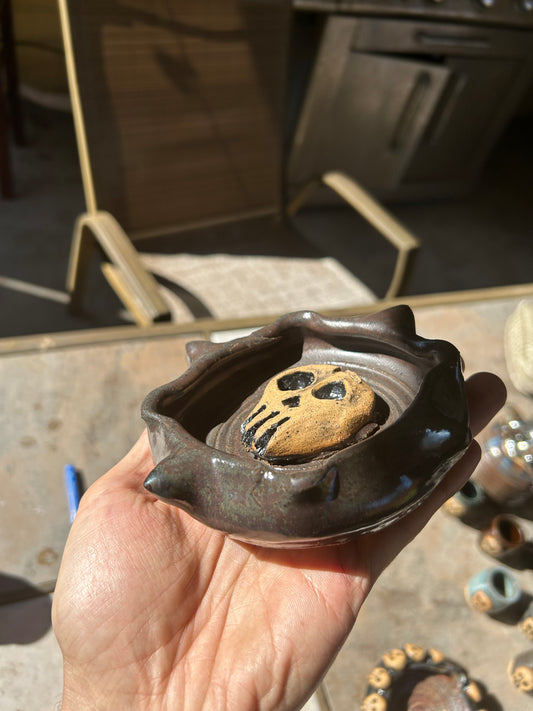 Skull Ashtray