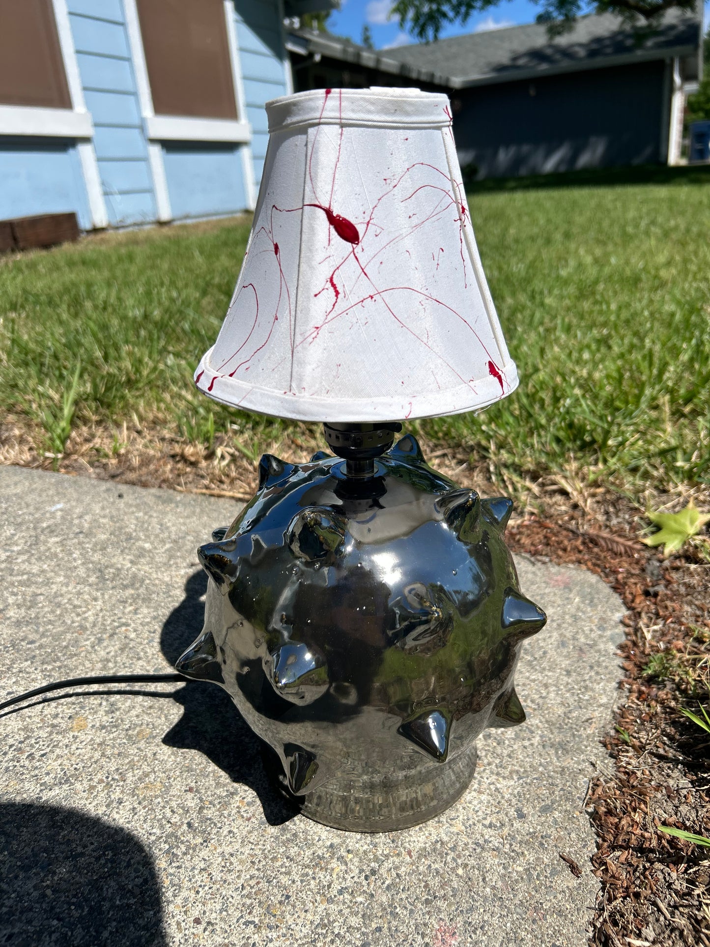 Flail Head Lamp
