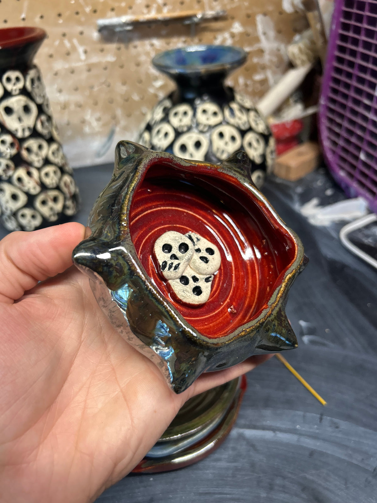 Spiky Skullstack Ashtray 2