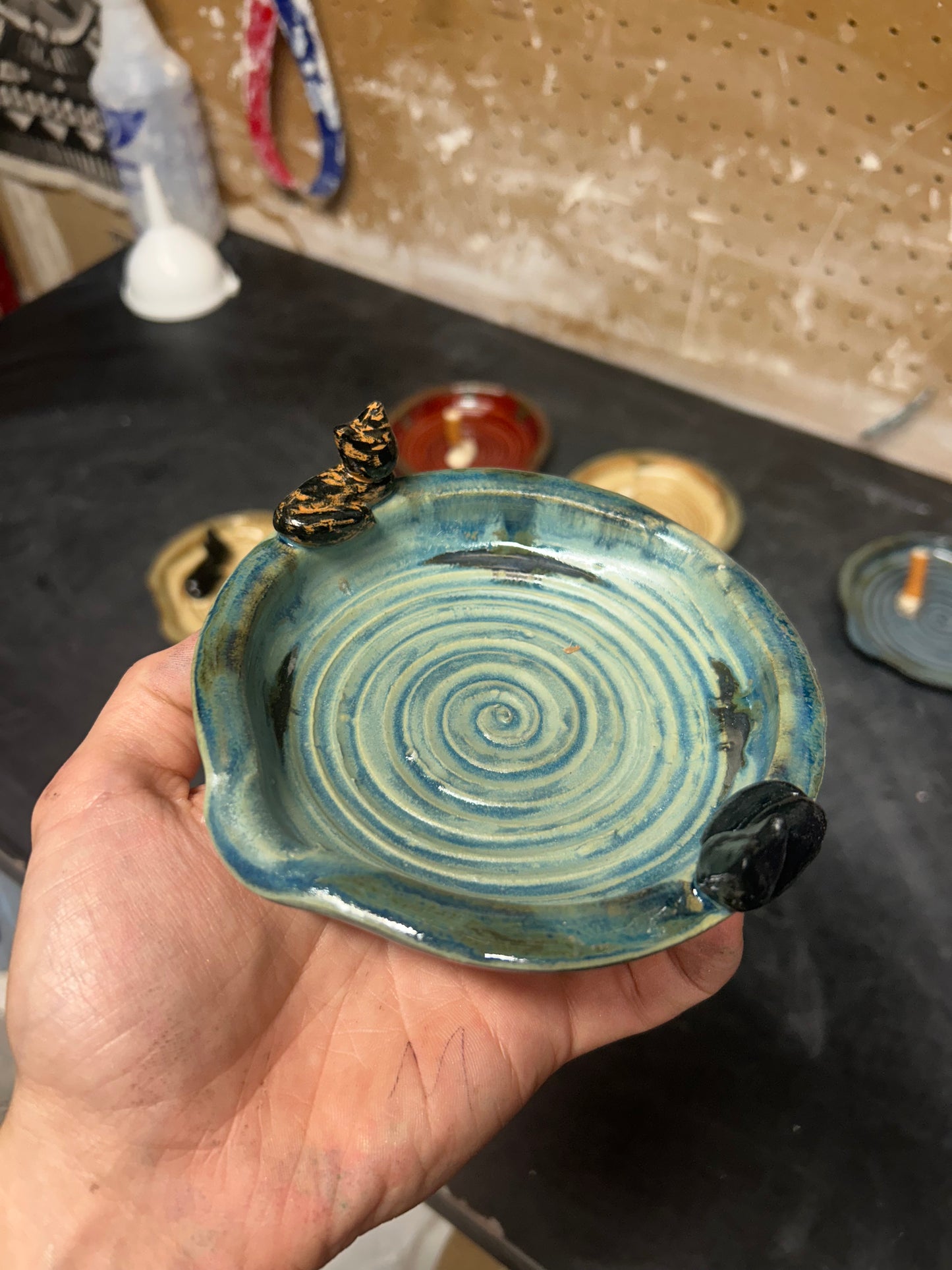 Double Cat Ashtray