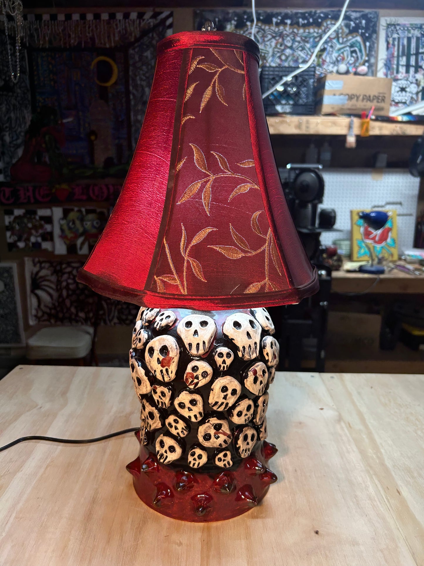 Skull Gala Lamp