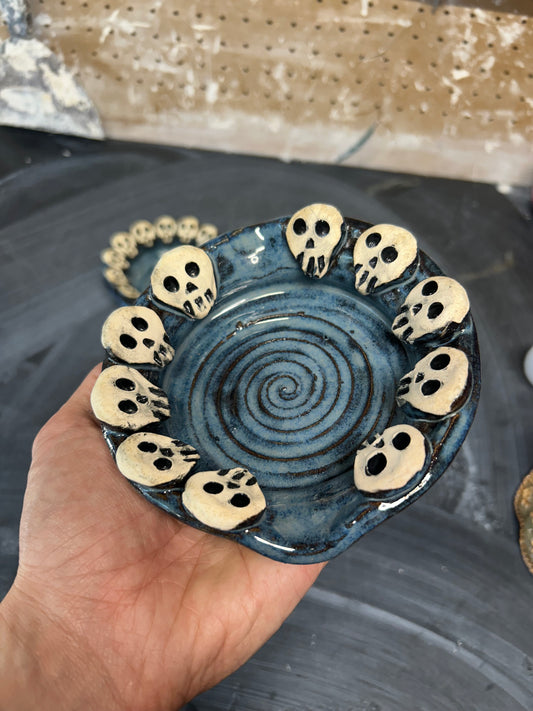 Skull Gala Ashtray 1