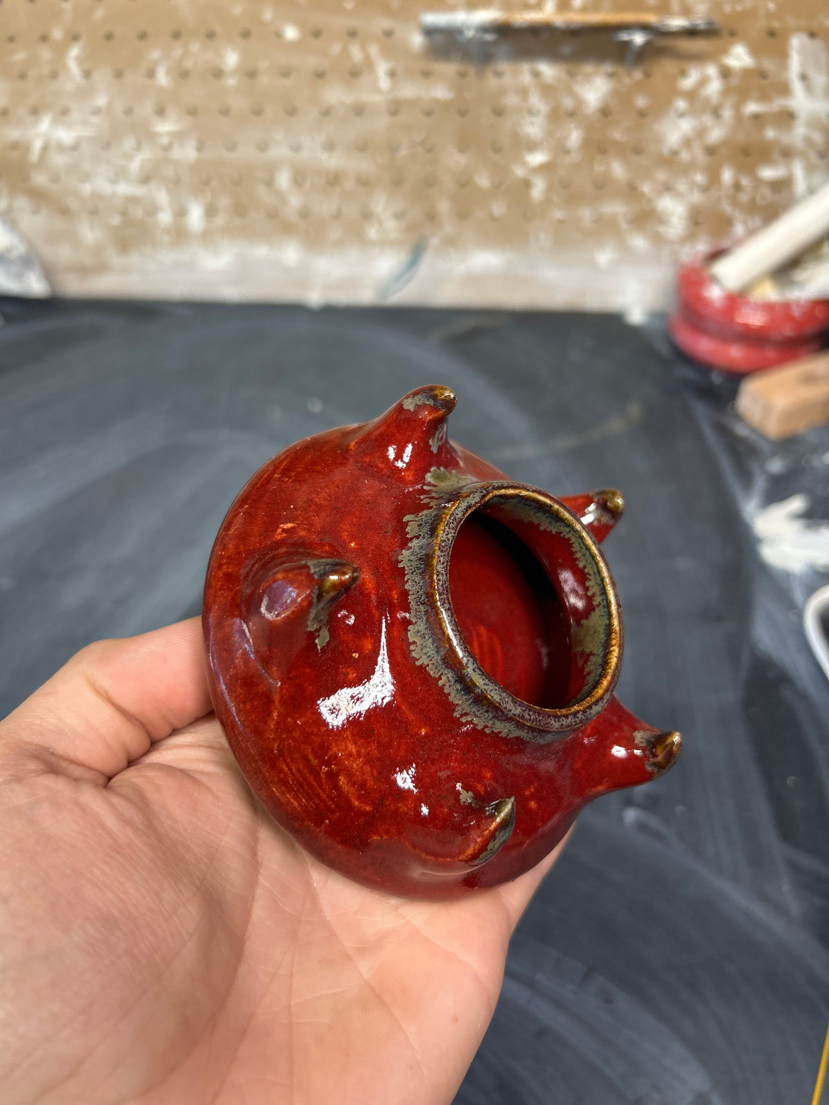 Mini Horned Vessel