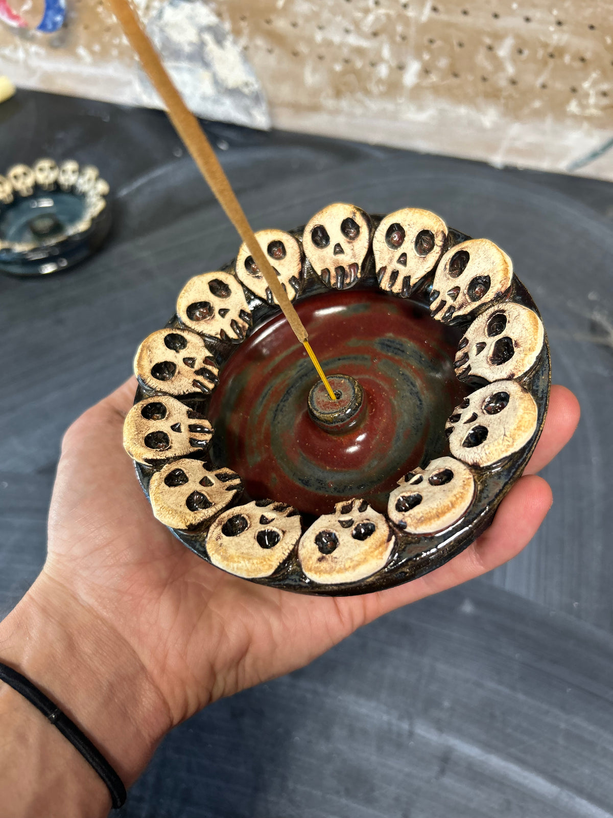 Skull Gala Incense Holder 1