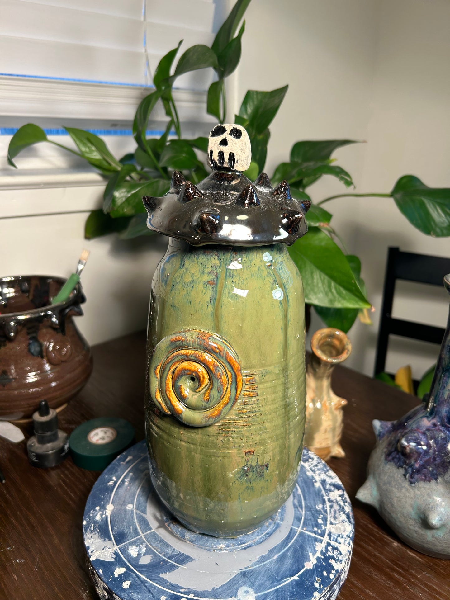 Spiral Skull Jar