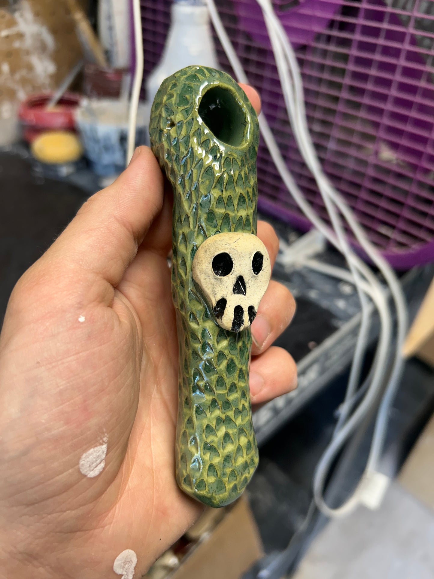 Grassy Skull Pipe