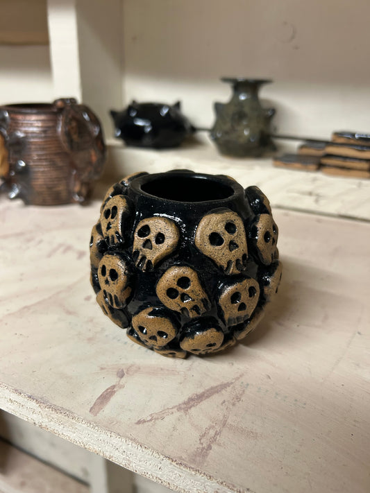 Mini Skull Vessel