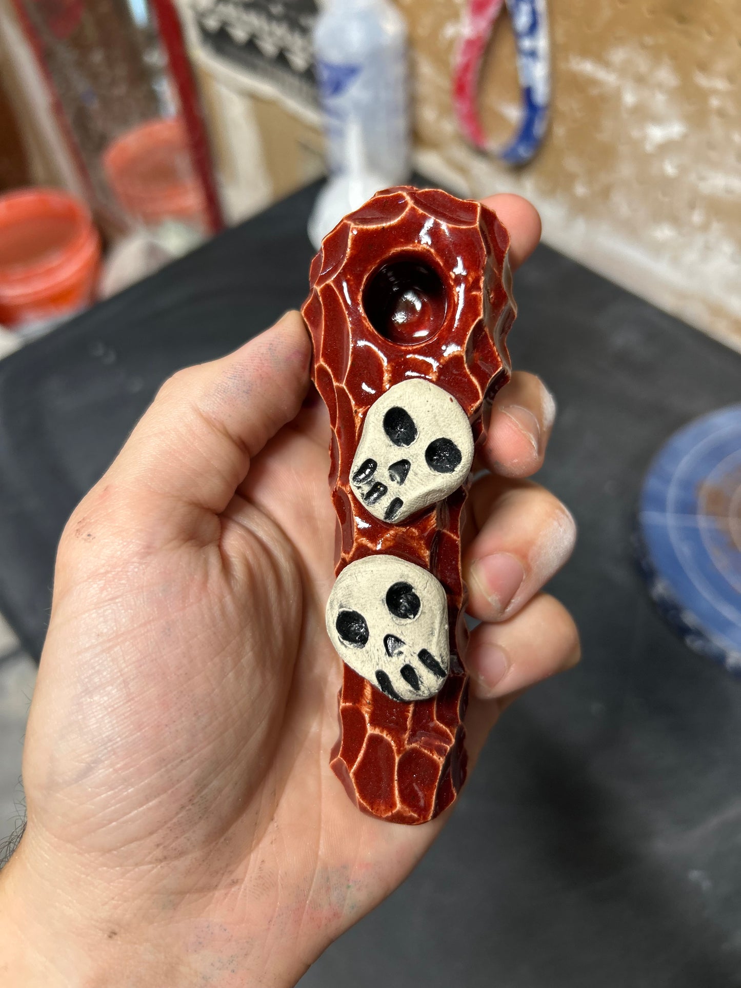 Red Double Skull Pipe
