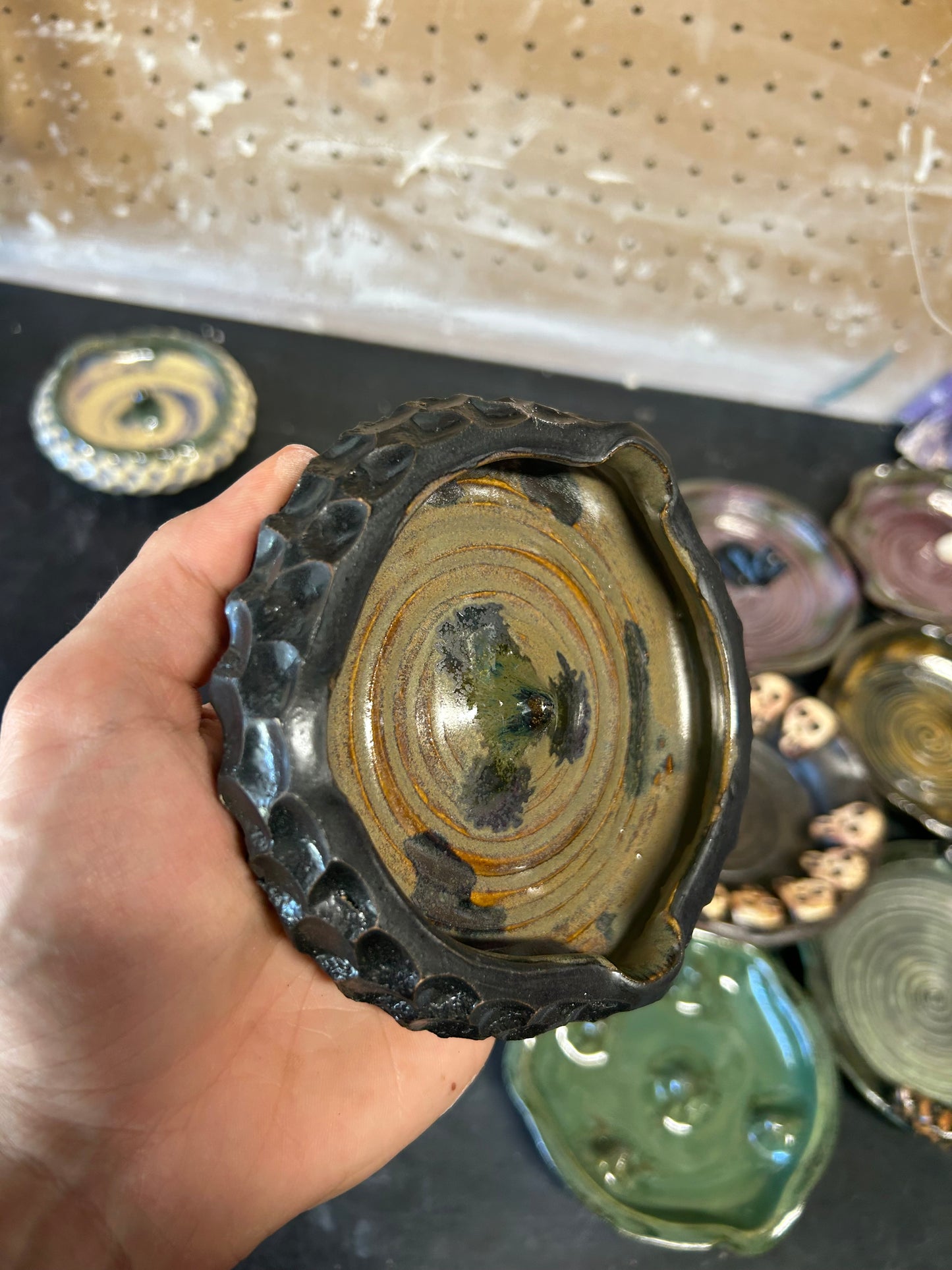 Single Spike Ashtray 2