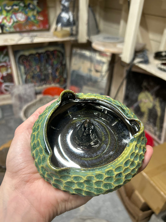 Scaled Spike Ashtray