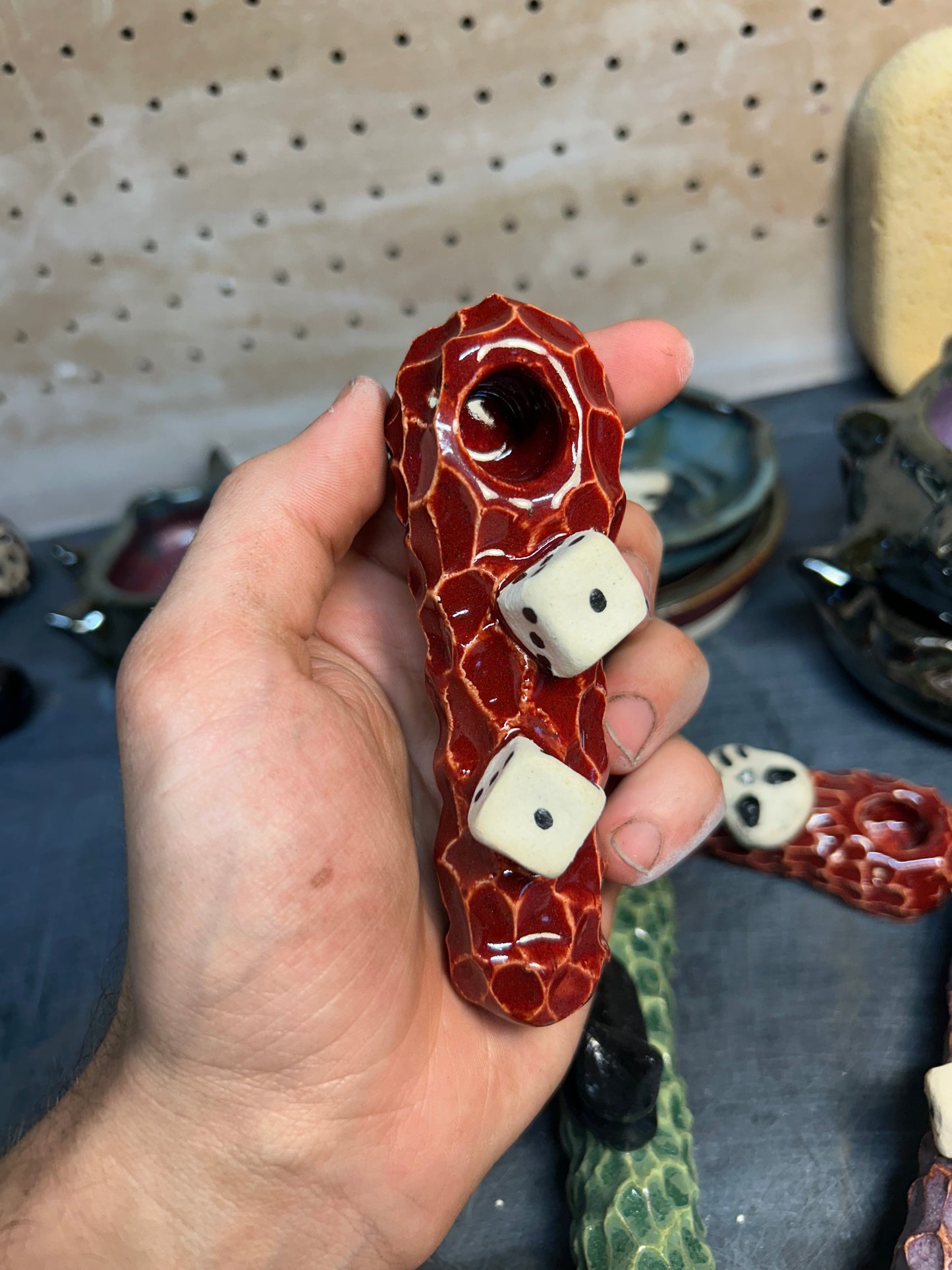 Red Dice Pipe