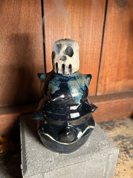Obsidian Skull Incense Holder