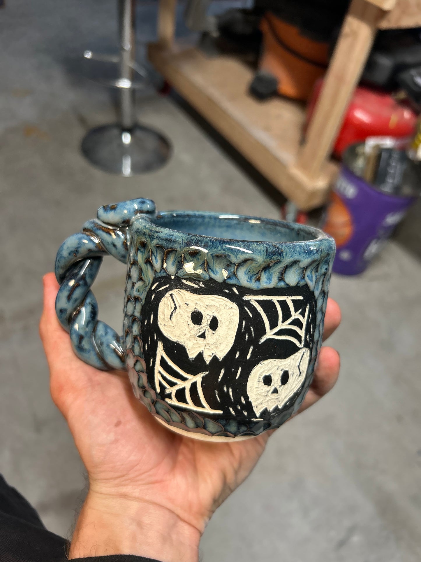 Double Skull Mug